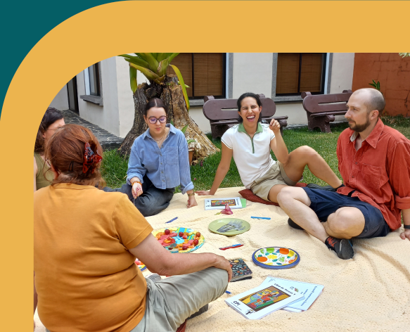 Practice Spanish in authentic Costa Rican settings, guided by your teacher.